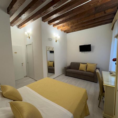 Отель Residenza Briati Венеция Экстерьер фото