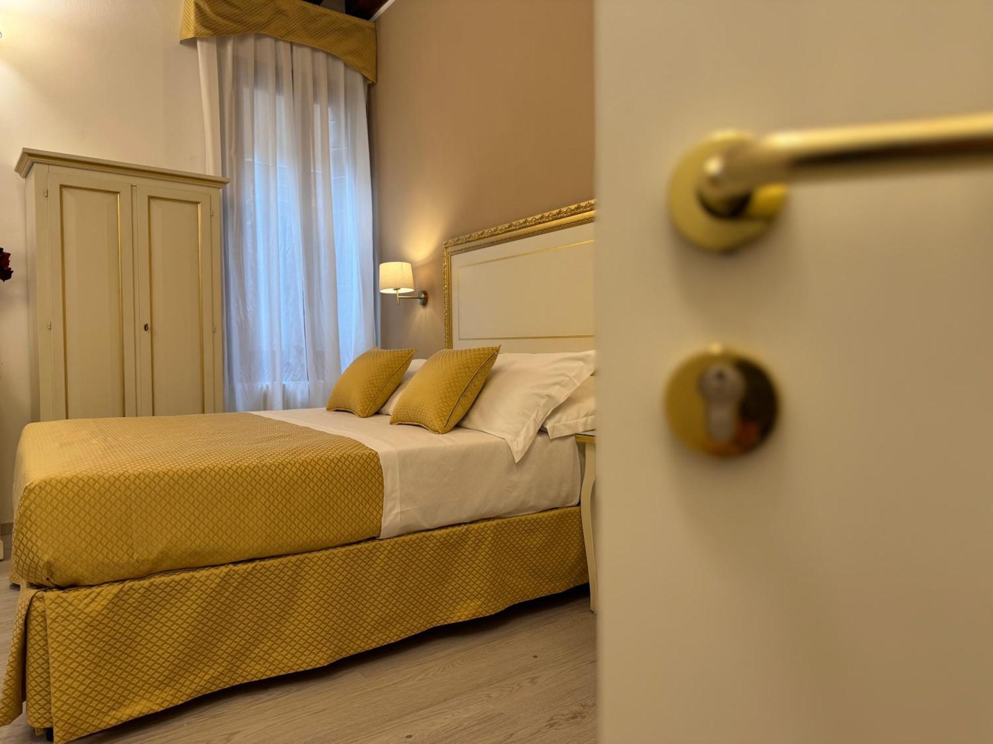 Отель Residenza Briati Венеция Экстерьер фото